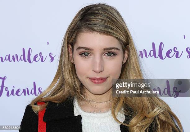 Paris Smith Photos and Premium High Res Pictures - Getty Images