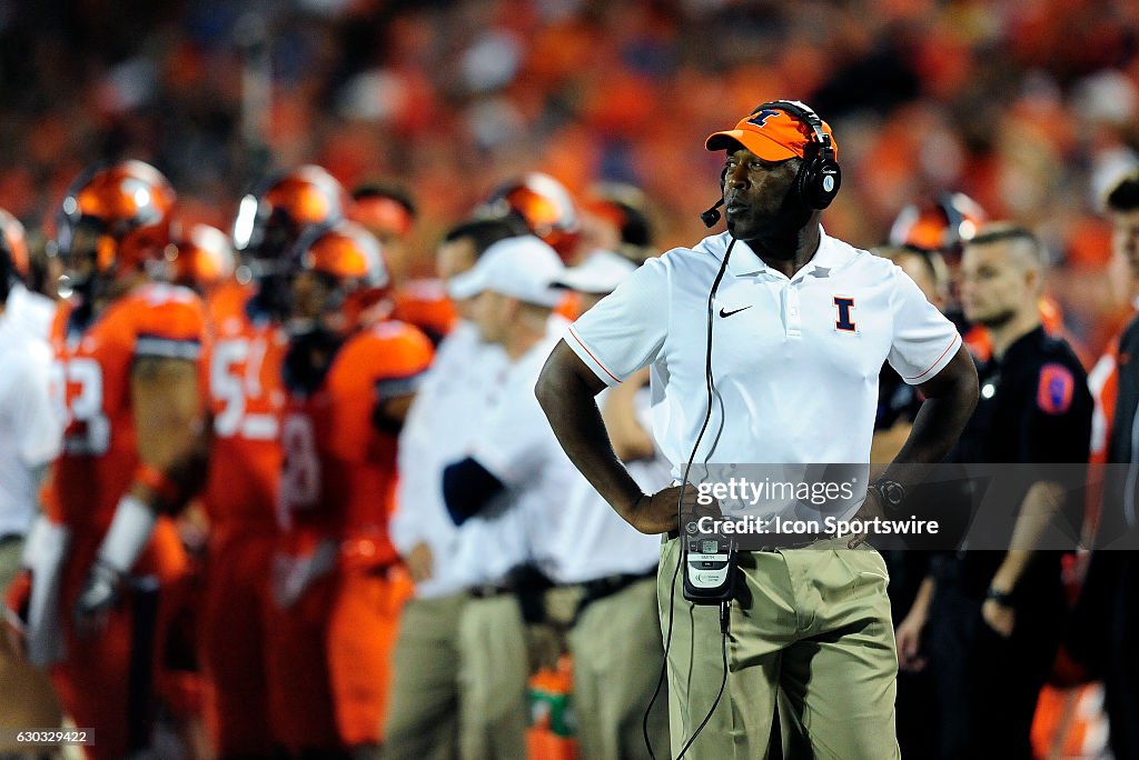 NCAA FOOTBALL: SEP 10 North Carolina at Illinois