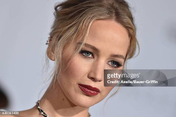 Actress Jennifer Lawrence arrives at the premiere of Columbia Pictures' 'Passengers' at Regency Village Theatre on December 14, 2016 in Westwood,...