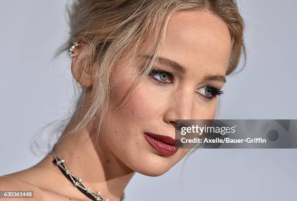 Actress Jennifer Lawrence arrives at the premiere of Columbia Pictures' 'Passengers' at Regency Village Theatre on December 14, 2016 in Westwood,...