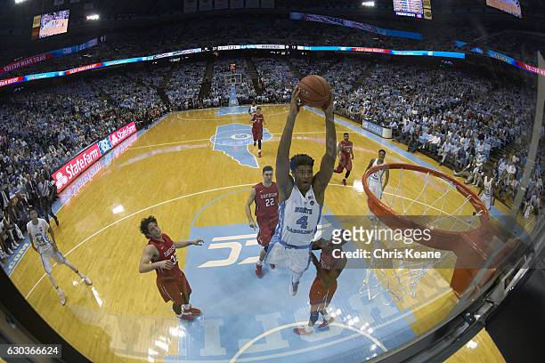 North Carolina Isaiah Hicks in action, dunking vs Davidson at Dean Smith Center. Chapel Hill, NC 12/7/2016 CREDIT: Chris Keane