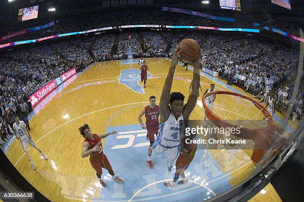 North Carolina Isaiah Hicks in action, dunking vs Davidson at Dean Smith Center. Chapel Hill, NC 12/7/2016 CREDIT: Chris Keane