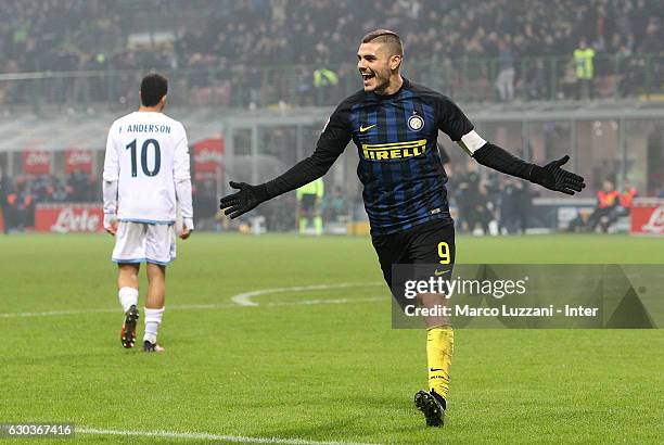 Mauro Icardi of FC Internazionale celebrates after scoring the goal during the Serie A match between FC Internazionale and SS Lazio at Stadio...