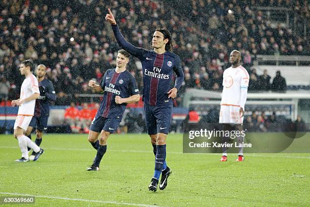 Edinson Cavani of Paris Saint-Germain celebrates his goal during the French Ligue 1 match between Paris Saint-Germain and FC Lorient at Parc des...