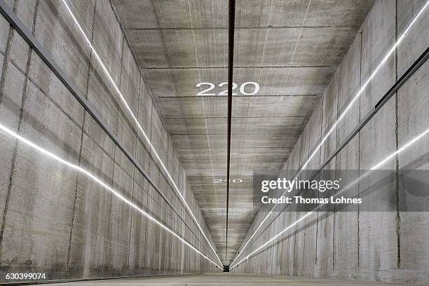 Elevator Test Tower Photos and Premium High Res Pictures - Getty Images
