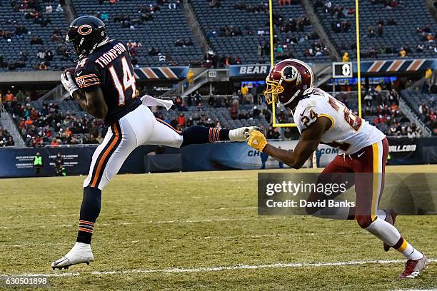 Deonte Thompson of the Chicago Bears catches the football against Josh Norman of the Washington Redskins for a touchdown in the fourth quarter at...