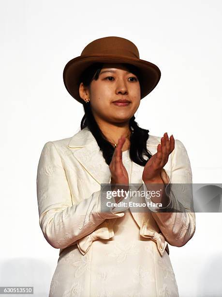 Princess Ayako of Takamado applauds players during the 38th Empress's Cup Final between Albirex Niigata Ladies and INAC Kobe Leonessa at Fukuda...