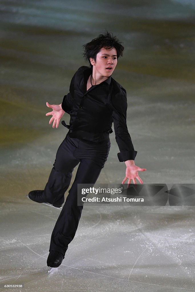 Japan Figure Skating Championships 2016 - Exhibition