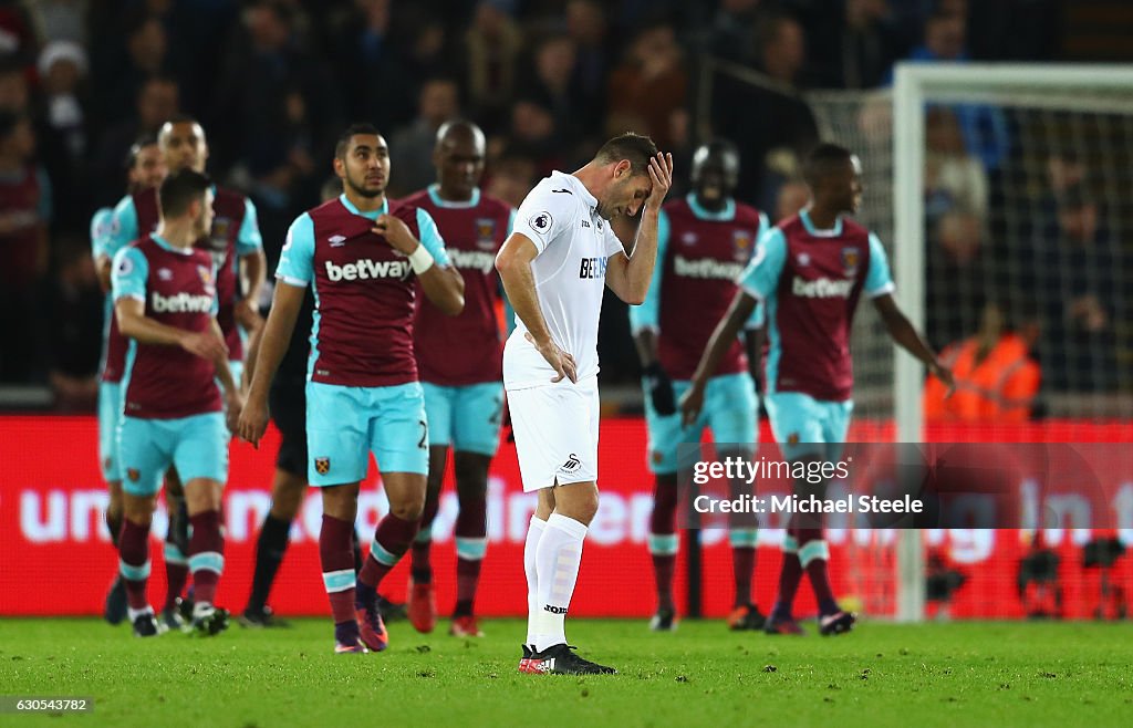 Swansea City v West Ham United - Premier League