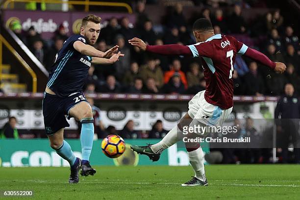 Andre Gray of Burnley scores the opening goal of the game during the Barclays Premier League match between Burnley and Middlesbrough on December 26,...