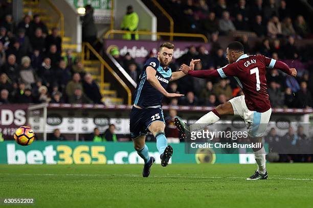 Andre Gray of Burnley scores the opening goal of the game during the Barclays Premier League match between Burnley and Middlesbrough on December 26,...