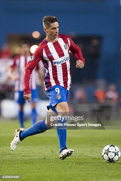 Fernando Torres of Atletico de Madrid in action during their 2016-17 UEFA Champions League match between Atletico Madrid and FC Rostov at the Vicente...