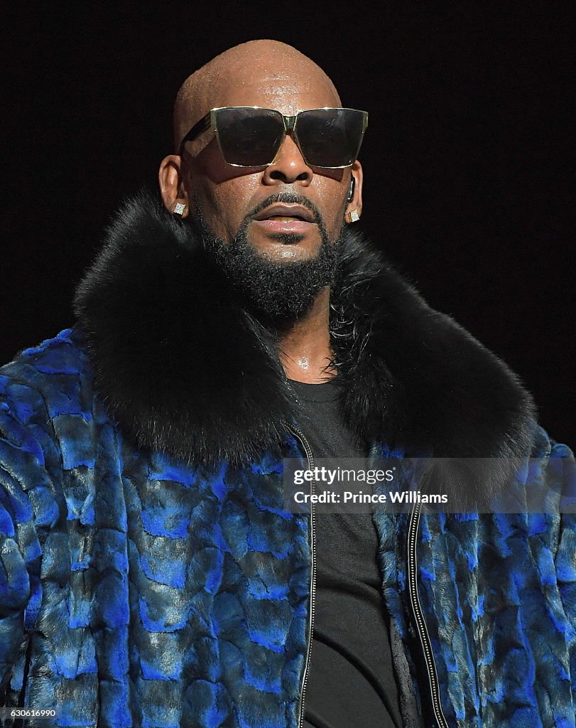 R. Kelly In Concert - Atlanta, Georgia
