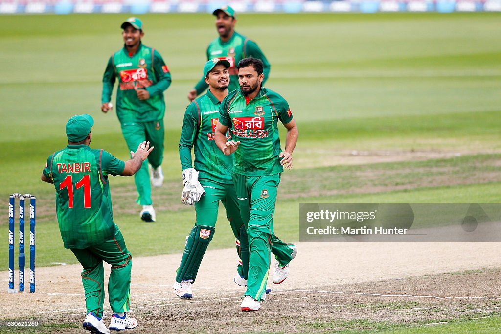 New Zealand v Bangladesh - 2nd ODI