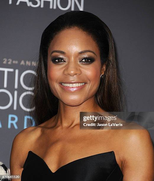 Actress Naomie Harris poses in the press room at the 22nd annual Critics' Choice Awards at Barker Hangar on December 11, 2016 in Santa Monica,...