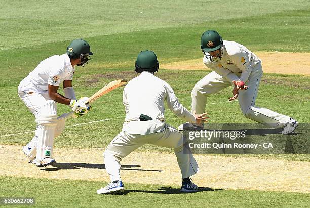 Peter Handscomb of Australia takes a catch to dismiss Asad Shafiq of Pakistan during day five of the Second Test match between Australia and Pakistan...