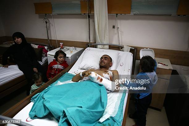 Mustafa Rashida 22 Syrian Mustafa Rashid Stock Photos, High-Res Pictures, and Images ...