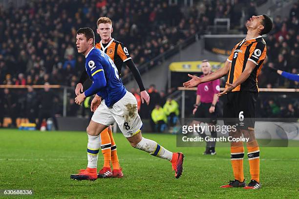 Ross Barkley of Everton celebrates scoring his team's second goal during the Premier League match between Hull City and Everton at KCOM Stadium on...