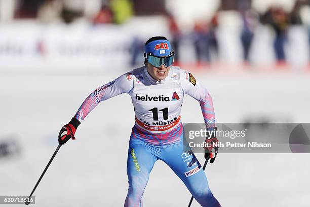 Krista Parmakoski of Finland competes during the women's Sprint F race on December 31, 2016 in Val Mustair, Switzerland.