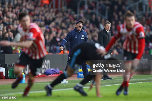 Tony Pulis, Manager of West Bromwich Albion shouts during the Premier League match between Southampton and West Bromwich Albion at St Mary's Stadium...