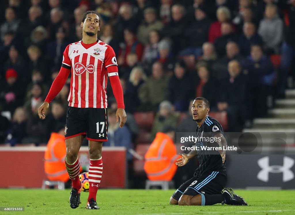 Southampton v West Bromwich Albion - Premier League