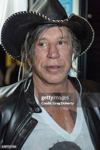 Mickey Rouk 5,628 Mickey Rourke Actor Stock Photos, High-Res Pictures, and Images ...