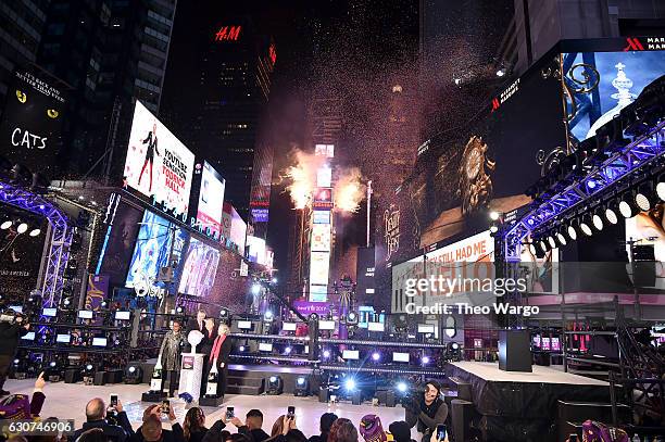 View of the ball dropping during New Year's Eve 2017 in Times Square at Times Square on December 31, 2016 in New York City.