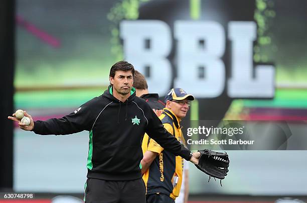 Stephen Fleming, Head Coach of the Stars during the Big Bash League match between the Melbourne Stars and Melbourne Renegades at Melbourne Cricket...