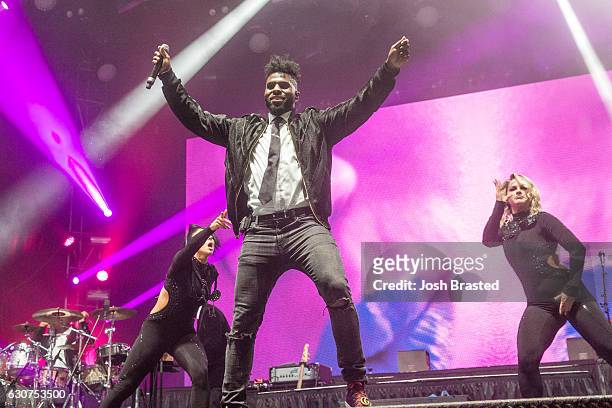 Jason Derulo performs during the 2016 Allstate Sugar Bowl Fan Fest in the Jax Brewery Parking Lot on December 31, 2016 in New Orleans, Louisiana.