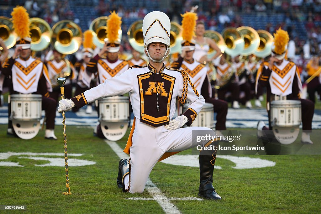 NCAA FOOTBALL: DEC 27 Holiday Bowl - Minnesota v Washington State