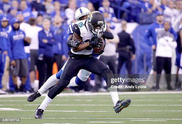 Allen Robinson of the Jacksonville Jaguars catches a pass durling the game against the Indianapolis Colts at Lucas Oil Stadium on January 1, 2017 in...