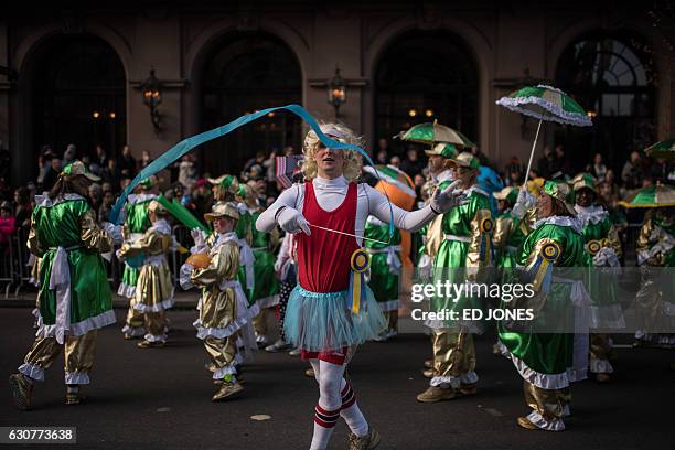 Fancy Parade 839 Mummers Parade Stock Photos, High-Res Pictures, and Images - Getty ...
