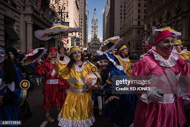 Fancy Parade 839 Mummers Parade Stock Photos, High-Res Pictures, and Images - Getty ...