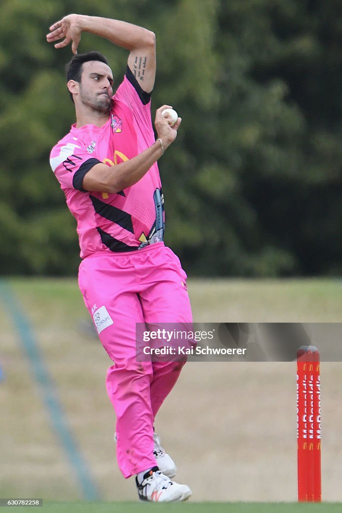 McDonalds Super Smash T20 - Canterbury Kings v Knights