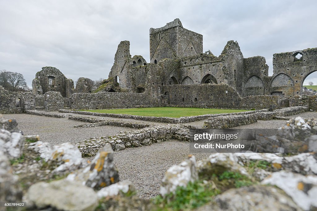 Irish tourism attractions from Cashel and Carlow