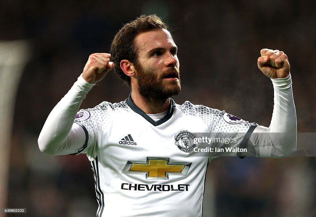 West Ham United v Manchester United - Premier League