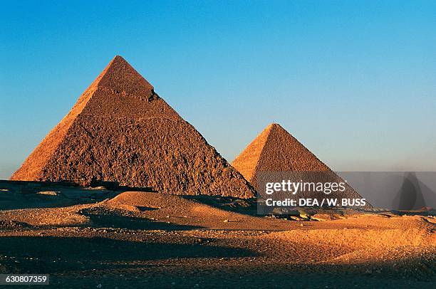 stacked pyramid photos and premium high res pictures -... List Of Egyptian Pyramids Photos and Premium High Res Pictures - Getty ...