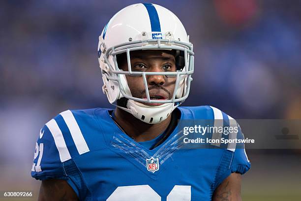 Indianapolis Colts cornerback Vontae Davis on the field before the NFL game between the Jacksonville Jaguars and Indianapolis Colts on January 1 at...