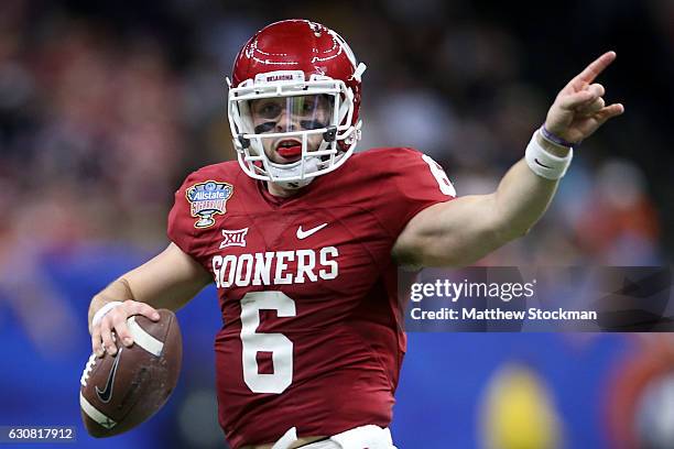 Baker Mayfield of the Oklahoma Sooners looks to throw a pass against the Auburn Tigers during the Allstate Sugar Bowl at the Mercedes-Benz Superdome...