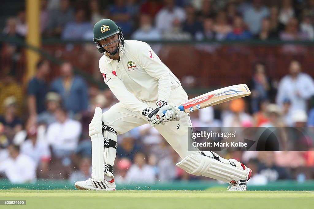 Australia v Pakistan - 3rd Test: Day 1