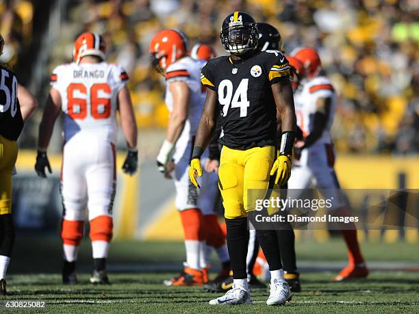 Linebacker Lawrence Timmons of the Pittsburgh Steelers looks toward the scoreboard during a game against the Cleveland Browns on January 1, 2017 at...