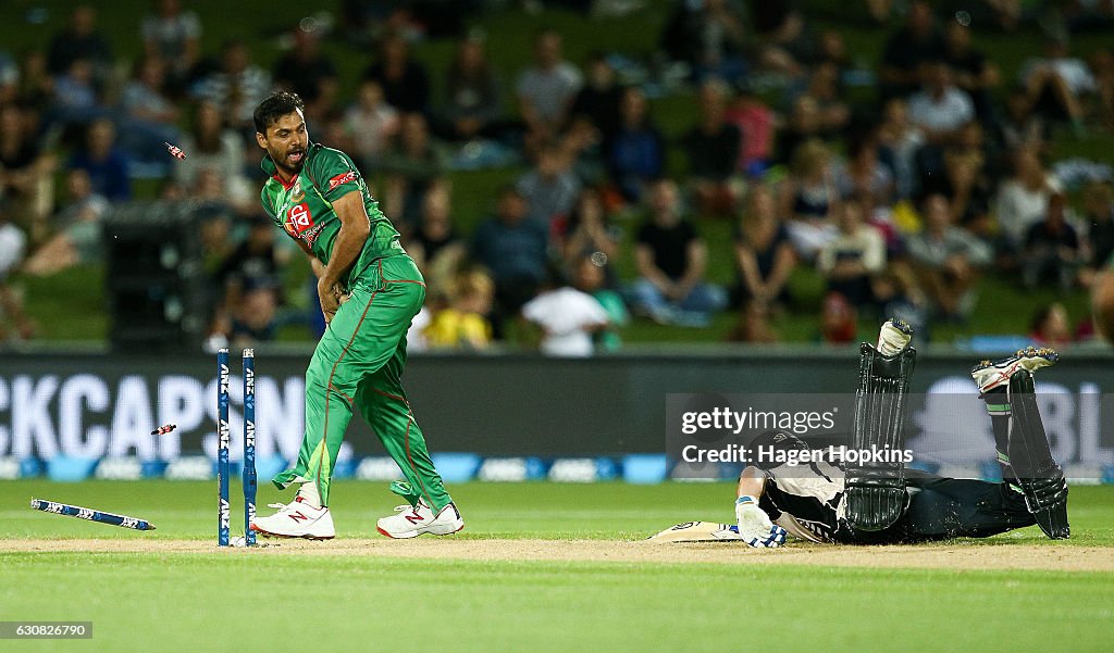 New Zealand v Bangladesh - 1st T20