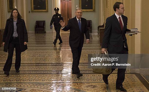 Senate Majority Leader Mitch McConnell arrives at the U.S. Capitol January 3, 2017 in Washington, DC. Today marks the first day of the 115th Congress.