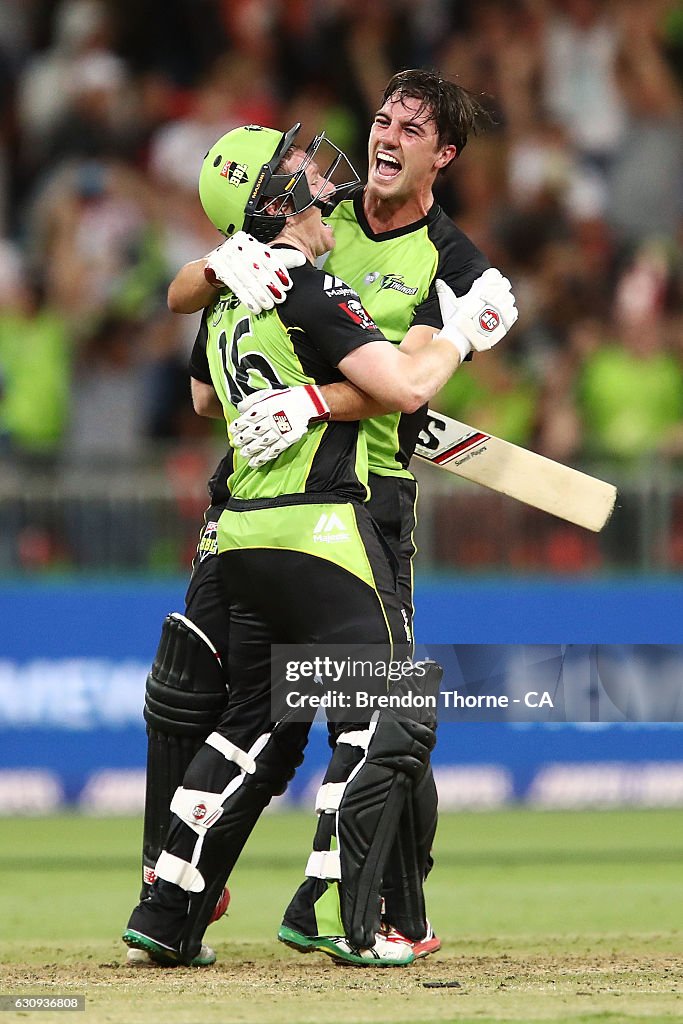 Big Bash League - Thunder v Stars