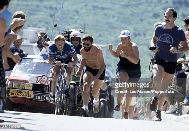 Peter Winnen of the Netherlands in cycling action during the Tour de France, circa 1981.