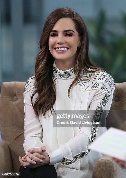 Actress Jillian Murray visits Hollywood Today Live at W Hollywood on January 4, 2017 in Hollywood, California.