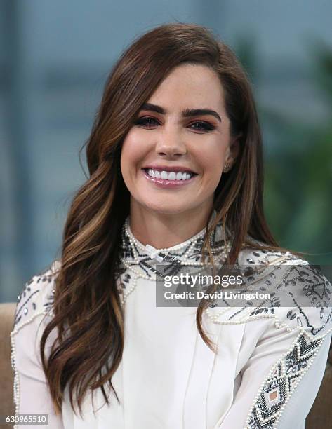 Actress Jillian Murray visits Hollywood Today Live at W Hollywood on January 4, 2017 in Hollywood, California.