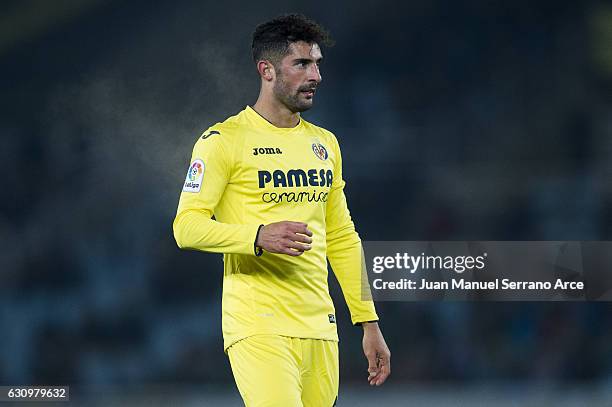 Alvaro Gonzalez of Villarreal CF reacts during the Copa del Rey Round of 16 first leg match between Real Sociedad de Futbol and Villarreal CF at...