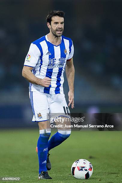 Xabier Prieto of Real Sociedad controls the ball during the Copa del Rey Round of 16 first leg match between Real Sociedad de Futbol and Villarreal...
