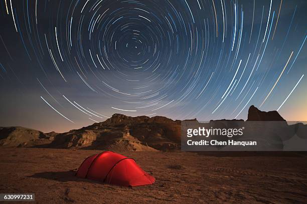 camping outdoor - desert camping stock pictures, royalty-free photos & images